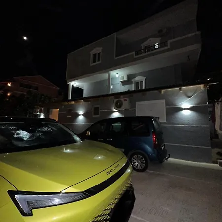 Enea * Ksamil