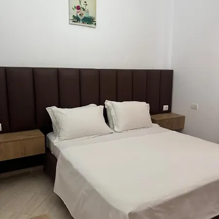 Enea * Ksamil