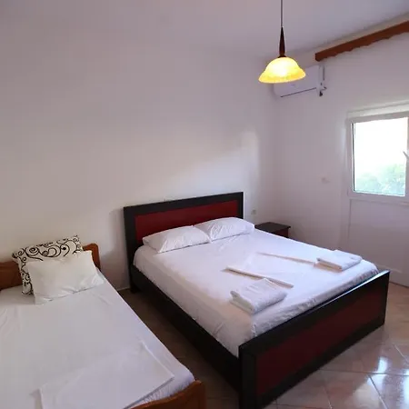 Enea Apartment