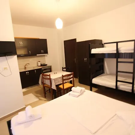 Apartment Enea *
