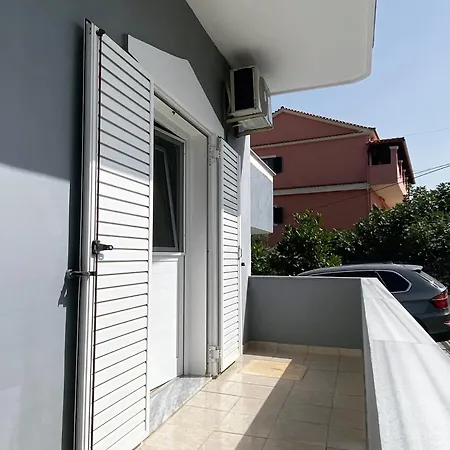 Enea Apartment *
